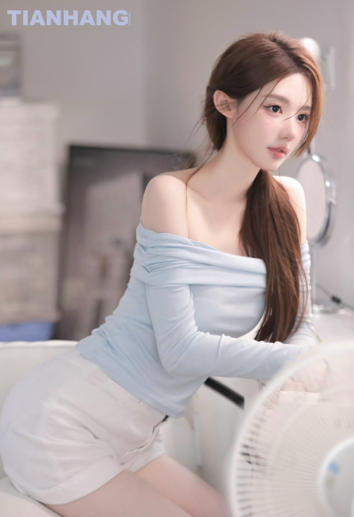 影 封面